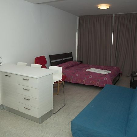 Anemos Apartments Limassol Exterior foto