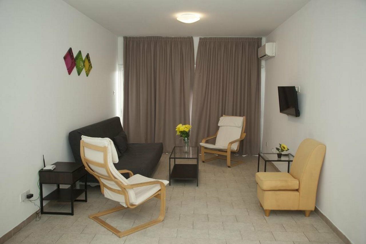 Anemos Apartments Limassol Exterior foto
